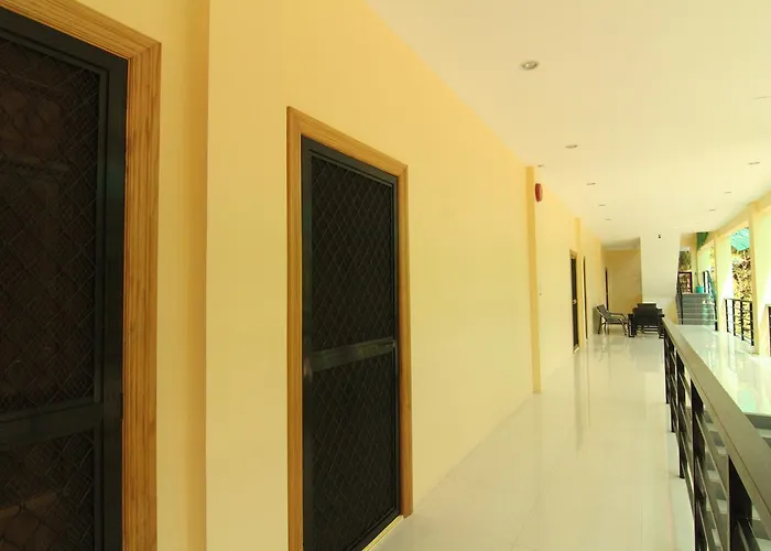 Ralphseej House *