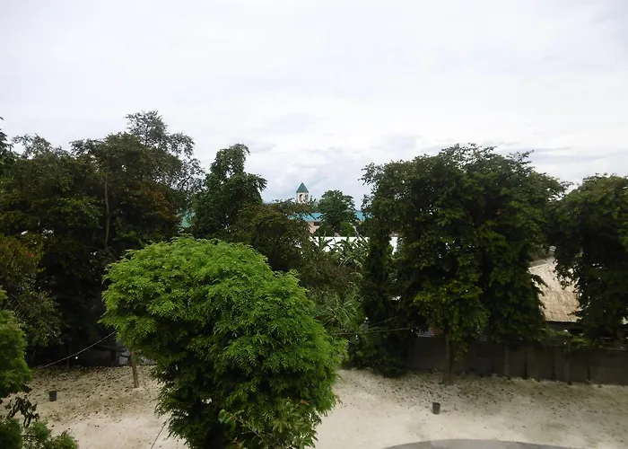 Ralphseej House *